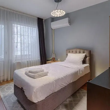 Stunning 3br Near Galataport ! * 이스탄불